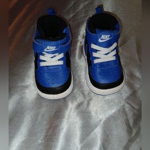 Baby nike 4c